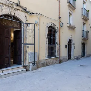 https://salomone-apartments-i-by-wonderful-italy.sicilyhotelsitaly.net